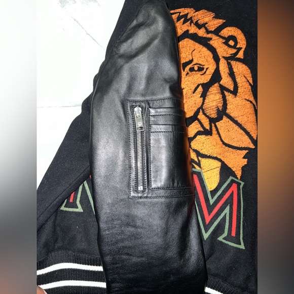 MCM jacket , great condition - Picture 5 of 9
